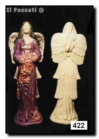 422-Angel con caida de flores