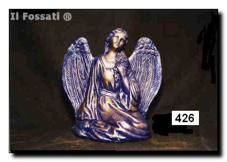 426-Angel so�ador con flores
