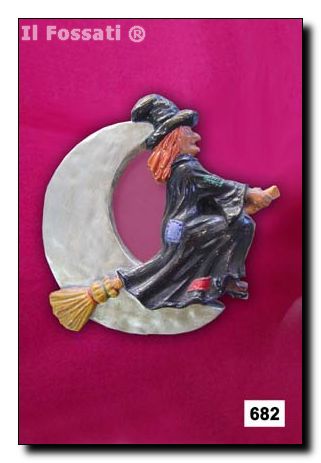 682-Bruja en escoba sobre luna