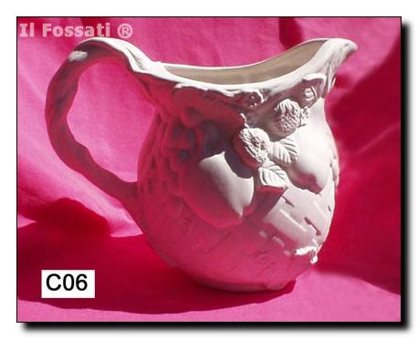 C06-Jarra con frutas